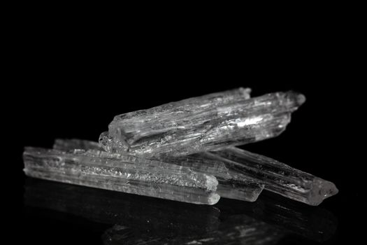 A macro photo of menthol crystals.