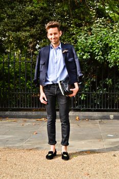 London Fashion Week, Streetstyle, photo: Daniel Bratterud