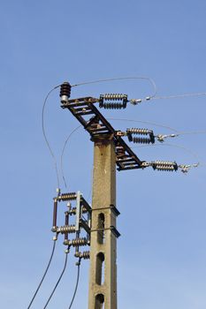 Transformer connecting power lines across the stack.