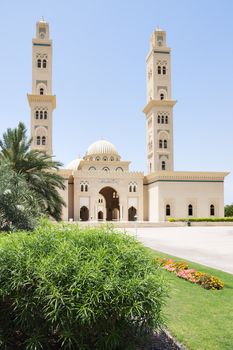 Picture of a mosque with blue sky in Oman