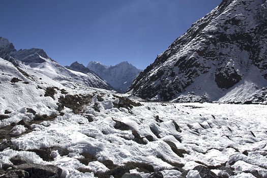 trek in gokyo valley