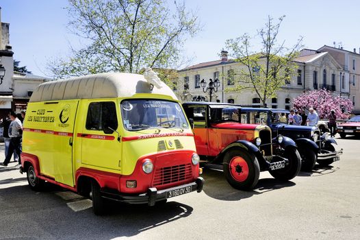 Renault Estafette the assistance of 1960 photographed the rally of vintage cars Town Hall Square in the town of Ales