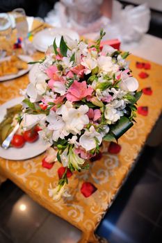 beautifully decorated wedding table in restaurant with eat.