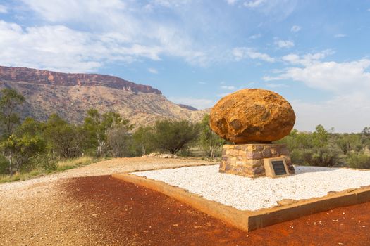 This photo was shot from Alice Springs which located in Northern Terrritory, Australia. This is the dry area of Australia. There are many of Aboriginals stay there.
