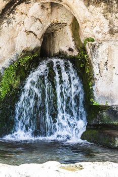 Fountain at Siracusa Temple - Sicily, Italy