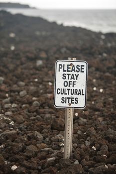 Cultural site warning sign at La Perouse Bay