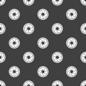 Photo camera diaphragm web icon. flat design. Seamless gray pattern.