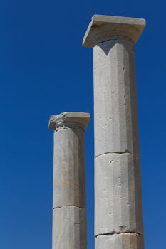 The island of Delos: an important archaeological site in Greece