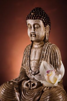 Zen buddha statue, vivid colors, natural tone