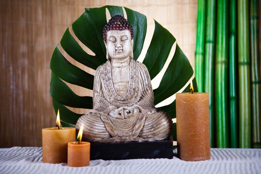 Zen buddha statue, vivid colors, natural tone