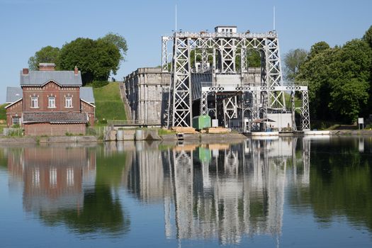 Old hydraulic boat lifts and historic Canal du Centre, Belgium, Unesco Heritage - The hydraulic lift of Thieu