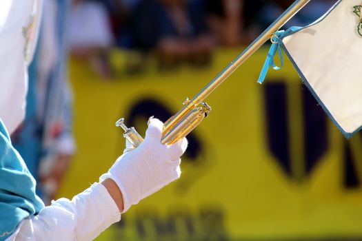 Palio, the city celebrates with competitions of the flag wavers and the parade of the districts