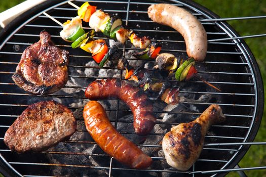 Barbecue a hot summer evening, Grilling
