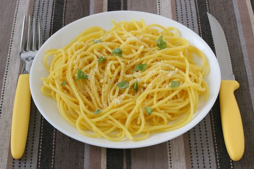 spaghetti on plate