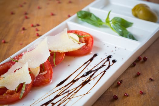 Fresh tomatoes, basil, garlic and parmesan cheese. Shallow dof