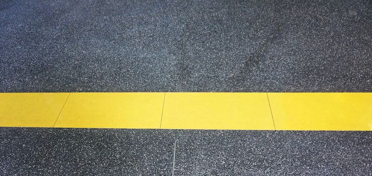 A single yellow line is sign for parking or waiting at that roadside.                               