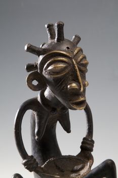 portrait of woman, bronze statue, african art