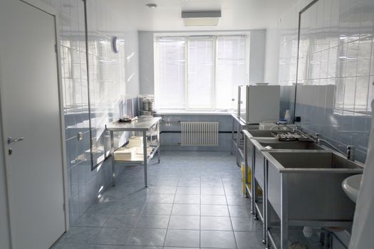 Photo of hospital kitchen with large sinks