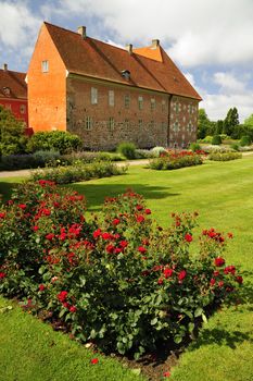 Krapperup main building was built in the mid-1500s over the remains of the medieval castle. Renovations during the 1700s gave the mansion its present appearance