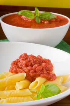 Pasta with tomato sauce basil - Garganelli al pomodoro e basilico