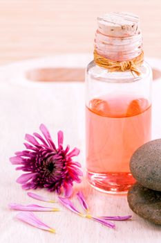 Spa Essential Oil - Natural Spas Ingredients for aroma aromatherapy.