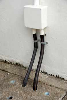 Safety outdoor electric outlet box