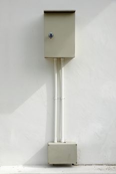 Safety outdoor electric outlet box