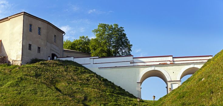  part of a fortress of the XI century located in the city of Grodno, Belarus. The bridge is built in the XVII century.