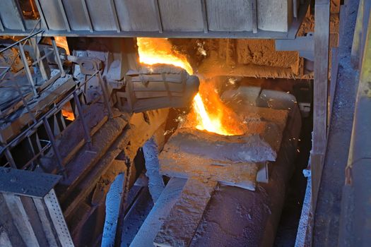 transport the molten metal inside of plant