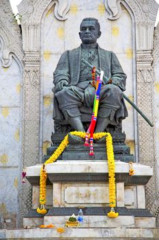 siddharta   in the temple bangkok asia   thailand abstract cross        step     wat  palaces   
