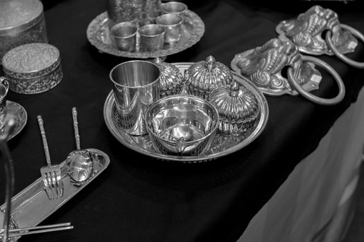 silverware black and white