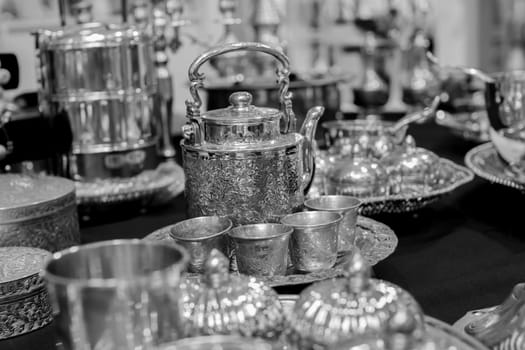 silverware black and white