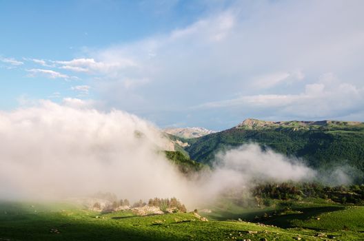 La Federación Navarra de Montaña apuesta por el Refugio de Belagua. 