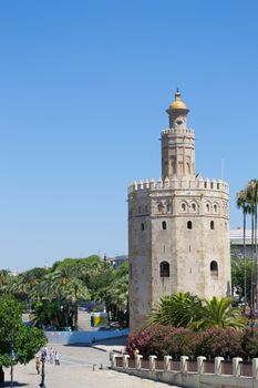 Torre del oro (Tower of Gold) was constructed in the first third of the 13th century and served as a prison during the Middle Ages