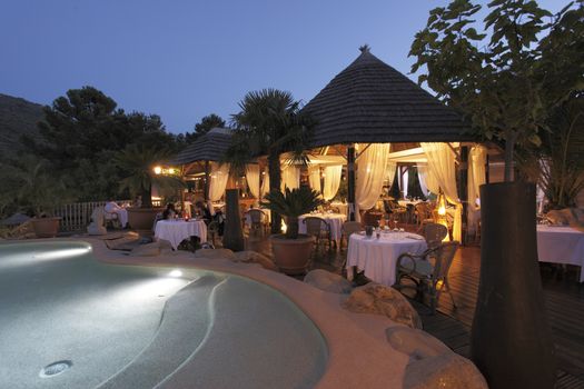 romantic dinner near the pool