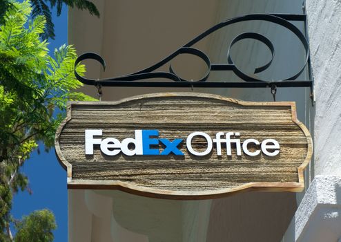 SANTA BARBARA, CA/USA - JULY 26, 2015: FedEx Office Building. FedEx Office is a chain of stores  providing a retail outlet for FedEx Express and FedEx Ground shipping, as well as printing, copying, and binding services.