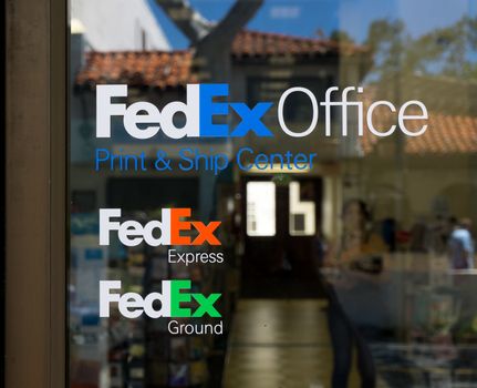 SANTA BARBARA, CA/USA - JULY 26, 2015: FedEx Office Building. FedEx Office is a chain of stores  providing a retail outlet for FedEx Express and FedEx Ground shipping, as well as printing, copying, and binding services.