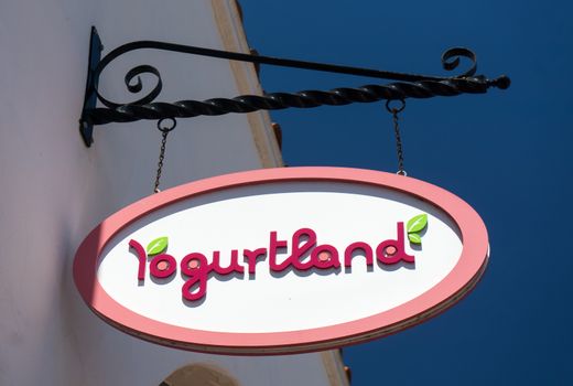 SANTA BARBARA, CA/USA - JULY 26, 2015: Yogurtland store and sign. Yogurtland is an international franchise chain of frozen yogurt stores.