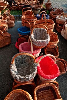 Wooden baskets with colorfuly lined