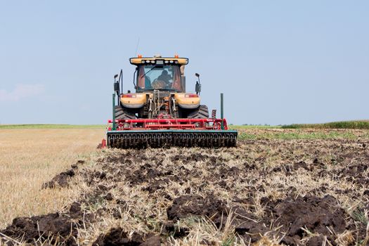 Loosening carried out in the fields of machinery.