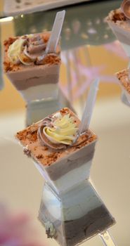 Picture of a birthday Cupcakes in a plastic cans