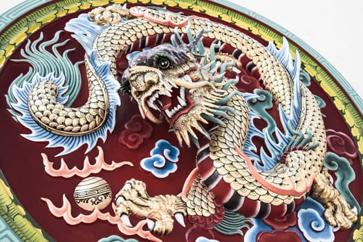 Dragon stucco reliefs in Chinese style