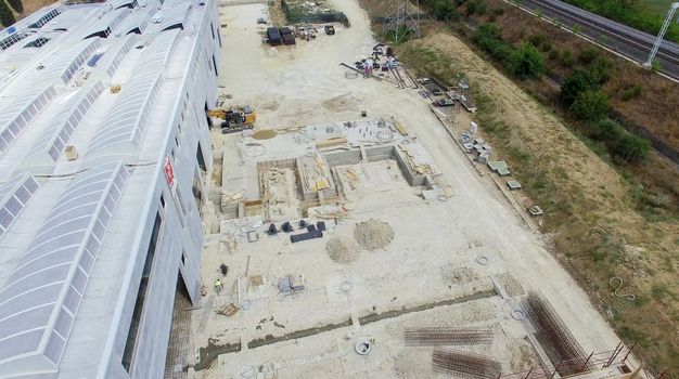 Overhead view of construction site.