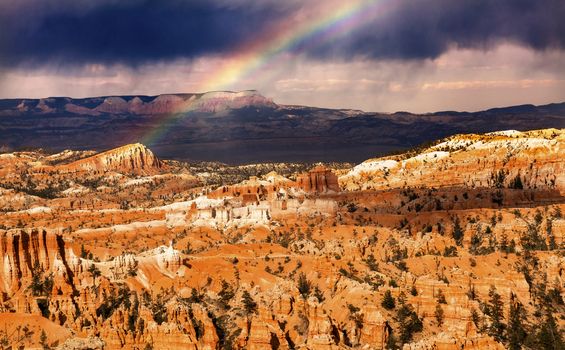 Rainbow Dark Clouds Storm Amphitheater Hoodoos Bryce Point Bryce Canyon National Park Utah 