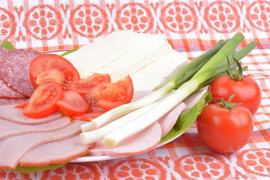  food on romanian traditional towel