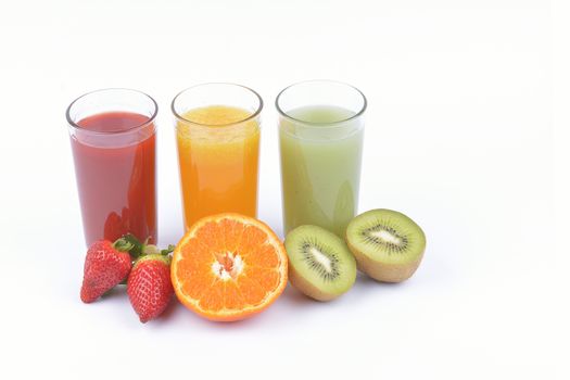 fresh  juices with sliced fruits