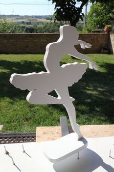 Little dancer made in wood with fretsaw