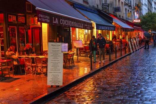 Wine Bars Restaurants Colorful Rainy Streets Tourists Lovers Walking Latin Quarter West Bank Seine Latin Quarter Rue De La Harpe Paris France