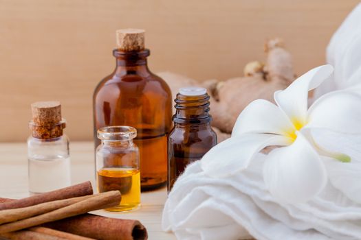 Spa Essential Oil - Natural Spas Ingredients for aroma aromatherapy.