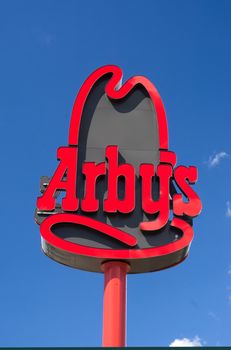 HOPKINS, MN/USA - AUGUST 11, 2015: Arby's restaurant exterior and sign. Arby's is the second largest fast food sandwich chain in the United States.
